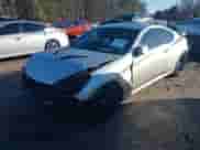 2013 Hyundai Genesis Coupe Track с VIN KMHHU6KJ2DU086535, выставлен на аукционе IAAI как лот 41364304 с пробегом 135 054 миль миль и . История ставок и продаж доступна на DreamBid. Изображение 2.