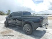 ✅ 2018 Toyota Tundra SR5 • VIN: 5TFEY5F16JX230985 • Лот: 67519105. Опубликован ранее на Copart с пробегом 202 599 миль. Бесплатный доступ к архиву аукционных продаж из США и подробный отчёт об истории автомобиля на DreamBid. Изображение 2.