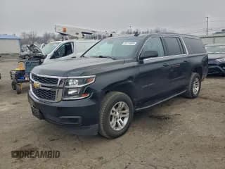 ✅ 2019 Chevrolet Suburban LT • VIN: 1GNSKHKC2KR206385 • Лот: 94114945. Опубликован ранее на Copart с пробегом 105 757 миль. Бесплатный доступ к архиву аукционных продаж из США и подробный отчёт об истории автомобиля на DreamBid. Изображение 1.