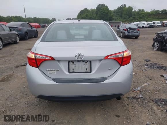✅ 2014 Toyota Corolla L • VIN: 2T1BURHE8EC007356 • Lot: 43037752. Wystawiony na IAAI z przebiegiem 20 253 mil. Bezpłatny archiwum sprzedaży aukcyjnych z USA i szczegółowy raport historii pojazdu na DreamBid. Zdjęcie 16.
