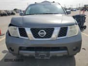 ✅ 2007 Nissan Pathfinder S • VIN: 5N1AR18W47C617768 • Lot: 69749215. Wystawiony na Copart z przebiegiem 150 697 mil. Bezpłatny archiwum sprzedaży aukcyjnych z USA i szczegółowy raport historii pojazdu na DreamBid. Zdjęcie 5.