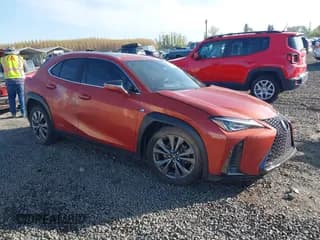 ✅ 2019 Lexus UX 250h • VIN: JTHU9JBH9K2004540 • Lot: 41970435. Wystawiony na IAAI z przebiegiem Nie podano. Bezpłatny archiwum sprzedaży aukcyjnych z USA i szczegółowy raport historii pojazdu na DreamBid. Zdjęcie 1.