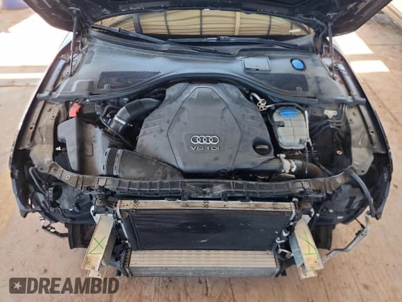 ✅ 2015 Audi A7 Premium Plus • VIN: WAUWMAFC9FN004224 • Lot: 85164205. Wystawiony na Copart z przebiegiem 67 326 mil. Bezpłatny archiwum sprzedaży aukcyjnych z USA i szczegółowy raport historii pojazdu na DreamBid. Zdjęcie 11.