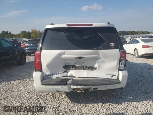 ✅ 2019 Chevrolet Suburban Premier • VIN: 1GNSKJKJ7KR147758 • Lot: 80501275. Wystawiony na Copart z przebiegiem 135 830 mil. Bezpłatny archiwum sprzedaży aukcyjnych z USA i szczegółowy raport historii pojazdu na DreamBid. Zdjęcie 6.