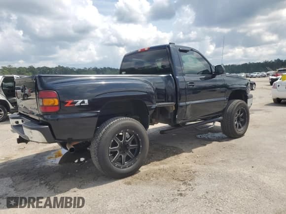 ✅ 2005 Chevrolet Silverado 1500 Z71 • VIN: 1GCEK14T05Z206688 • Лот: 53906585. Опубликован ранее на Copart с пробегом 204 254 миль. Бесплатный доступ к архиву аукционных продаж из США и подробный отчёт об истории автомобиля на DreamBid. Изображение 3.