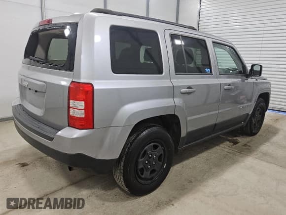 ✅ 2017 Jeep Patriot Sport • VIN: 1C4NJPBA6HD211788 • Lot: 86451275. Listed on Copart with 112,208 mi. Free auction sales archive from the USA and detailed vehicle history report at DreamBid. Image 3.