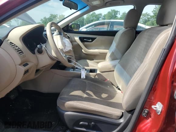 ✅ 2016 Nissan Altima S • VIN: 1N4AL3AP8GC126243 • Lot: 62570075. Listed on Copart with 85,049 mi. Free auction sales archive from the USA and detailed vehicle history report at DreamBid. Image 7.