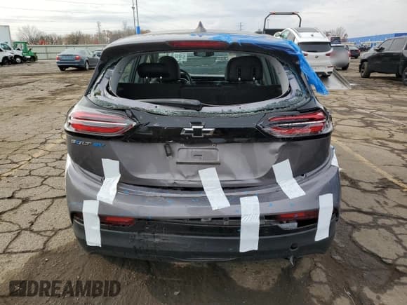 ✅ 2023 Chevrolet Bolt EV 2LT • VIN: 1G1FX6S07P4107838 • Lot: 78729224. Wystawiony na Copart z przebiegiem 15 146 mil. Bezpłatny archiwum sprzedaży aukcyjnych z USA i szczegółowy raport historii pojazdu na DreamBid. Zdjęcie 6.