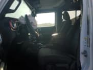 ✅ 2020 Jeep Wrangler Unlimited Rubicon • VIN: 1C4HJXFG3LW106778 • Lot: 80092115. Wystawiony na Copart z przebiegiem 43 978 mil. Bezpłatny archiwum sprzedaży aukcyjnych z USA i szczegółowy raport historii pojazdu na DreamBid. Zdjęcie 7.