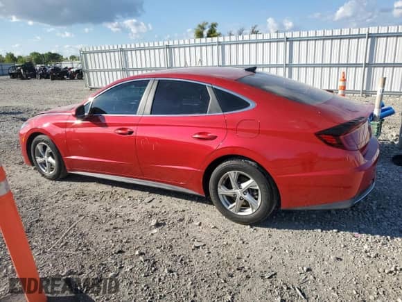 ✅ 2021 Hyundai Sonata SE • VIN: 5NPEG4JA9MH104348 • Лот: 84015045. Размещён на Copart с пробегом 27 096 миль миль. Получите бесплатный доступ к архиву аукционных продаж из США и посмотрите подробный отчёт об истории автомобиля на DreamBid. Изображение 2.