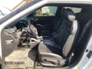 ✅ 2013 Hyundai Veloster Turbo • VIN: KMHTC6AE5DU161181 • Lot: 70561854. Wystawiony na Copart z przebiegiem 125 117 mil. Bezpłatny archiwum sprzedaży aukcyjnych z USA i szczegółowy raport historii pojazdu na DreamBid. Zdjęcie 7.