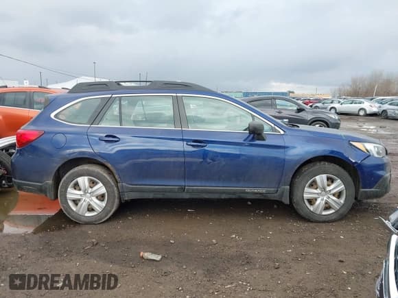 ✅ 2016 Subaru Outback 2.5i • VIN: 4S4BSAAC4G3226855 • Lot: 43806406. Wystawiony na IAAI z przebiegiem 140 103 mil. Bezpłatny archiwum sprzedaży aukcyjnych z USA i szczegółowy raport historii pojazdu na DreamBid. Zdjęcie 13.