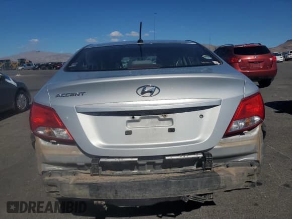 ✅ 2017 Hyundai Accent SE • VIN: KMHCT4AE8HU168569 • Lot: 81775035. Listed on Copart with 115,483 mi. Free auction sales archive from the USA and detailed vehicle history report at DreamBid. Image 6.