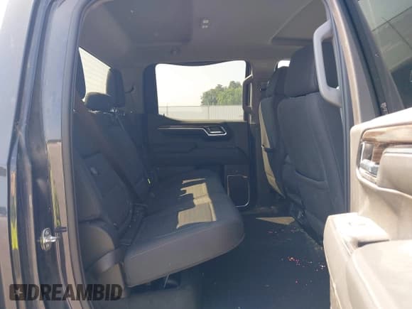 ✅ 2023 Chevrolet Silverado 1500 LT • VIN: 1GCUDDED2PZ238494 • Lot: 42991987. Listed on IAAI with Not provided. Free auction sales archive from the USA and detailed vehicle history report at DreamBid. Image 8.