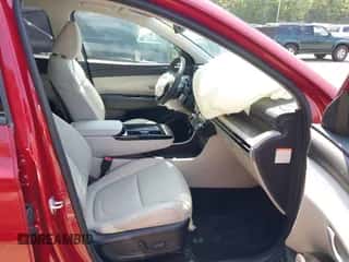 2025 Hyundai Tucson Limited with VIN KM8JEDD17SU263531, listed as a IAAI auction lot 42830328 with 10,407 mi miles and . Bid and sale history available at DreamBid. Image 5.