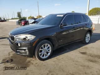 ✅ 2015 BMW X5 sDrive35i • VIN: 5UXKR2C56F0H39532 • Лот: 53585295. Опубликован ранее на Copart с пробегом 153 398 миль. Бесплатный доступ к архиву аукционных продаж из США и подробный отчёт об истории автомобиля на DreamBid. Изображение 1.