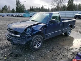 ✅ 2000 Chevrolet S-10 LS • VIN: 1GCCS1449Y8130785 • Лот: 47471365. Опубликован ранее на Copart с пробегом 75 343 миль. Бесплатный доступ к архиву аукционных продаж из США и подробный отчёт об истории автомобиля на DreamBid. Изображение 1.