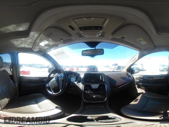 ✅ 2013 Chrysler Town & Country Limited • VIN: 2C4RC1GG1DR682485 • Лот: 43573940. Опубликован ранее на IAAI с пробегом 241 210 миль. Бесплатный доступ к архиву аукционных продаж из США и подробный отчёт об истории автомобиля на DreamBid. Изображение 18.