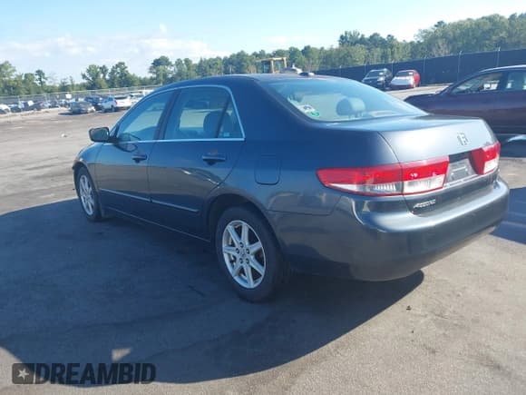 ✅ 2004 Honda Accord EX • VIN: 1HGCM66574A004569 • Lot: 43174513. Listed on IAAI with 286,029 mi. Free auction sales archive from the USA and detailed vehicle history report at DreamBid. Image 3.