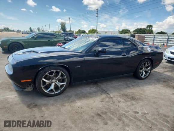 ✅ 2016 Dodge Challenger R/T Plus • VIN: 2C3CDZBTXGH213996 • Lot: 80842115. Listed on Copart with 84,062 mi. Free auction sales archive from the USA and detailed vehicle history report at DreamBid. Image 1.