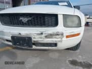 ✅ 2009 Ford Mustang • VIN: 1ZVHT80N795105796 • Lot: 42866436. Listed on IAAI with 139,407 mi. Free auction sales archive from the USA and detailed vehicle history report at DreamBid. Image 6.