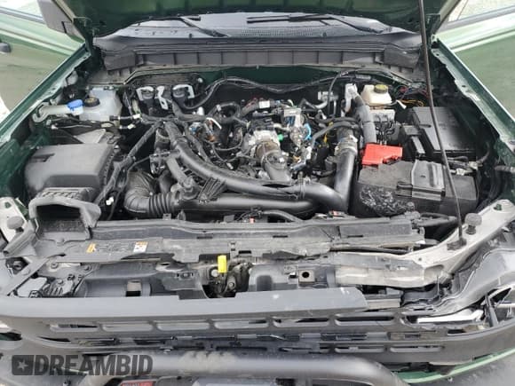 ✅ 2022 Ford Bronco • VIN: 1FMEE5DP0NLA81692 • Lot: 46881445. Wystawiony na Copart z przebiegiem 28 843 mil. Bezpłatny archiwum sprzedaży aukcyjnych z USA i szczegółowy raport historii pojazdu na DreamBid. Zdjęcie 13.