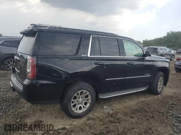 ✅ 2015 GMC Yukon SLE • VIN: 1GKS2AKC3FR235677 • Lot: 62549215. Listed on Copart with 185,847 mi. Free auction sales archive from the USA and detailed vehicle history report at DreamBid. Image 3.