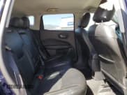 ✅ 2020 Jeep Compass Limited • VIN: 3C4NJDCB0LT203629 • Lot: 52348655. Wystawiony na Copart z przebiegiem 71 749 mil. Bezpłatny archiwum sprzedaży aukcyjnych z USA i szczegółowy raport historii pojazdu na DreamBid. Zdjęcie 11.