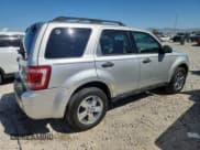 ✅ 2011 Ford Escape XLT • VIN: 1FMCU0DG6BKC02286 • Lot: 81220335. Listed on Copart with 187,964 mi. Free auction sales archive from the USA and detailed vehicle history report at DreamBid. Image 3.