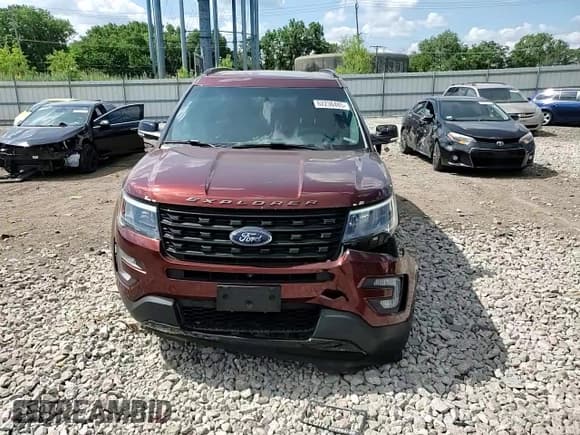 ✅ 2016 Ford Explorer Sport • VIN: 1FM5K8GTXGGC99881 • Lot: 62236485. Wystawiony na Copart z przebiegiem 80 917 mil. Bezpłatny archiwum sprzedaży aukcyjnych z USA i szczegółowy raport historii pojazdu na DreamBid. Zdjęcie 14.