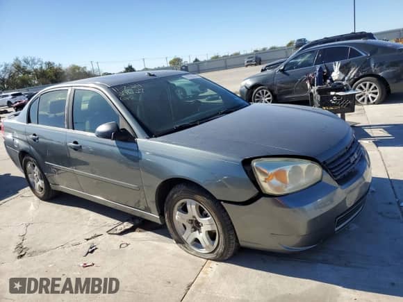 ✅ 2004 Chevrolet Malibu LT • VIN: 1G1ZU54824F193708 • Lot: 79789944. Wystawiony na Copart z przebiegiem 239 040 mil mil. Skorzystaj z bezpłatnego archiwum sprzedaży aukcyjnych z USA i zobacz szczegółowy raport historii pojazdu na DreamBid. Zdjęcie 4.