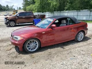 ✅ 2013 BMW 1 Series 128i • VIN: WBAUL7C57DVU10177 • Лот: 64314225. Опубликован ранее на Copart с пробегом 120 664 миль. Бесплатный доступ к архиву аукционных продаж из США и подробный отчёт об истории автомобиля на DreamBid. Изображение 1.