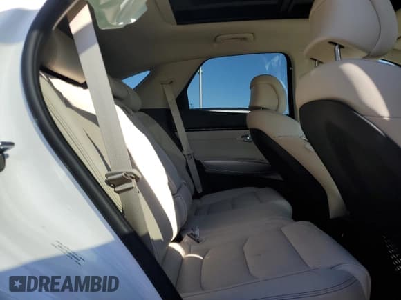 ✅ 2025 Genesis GV70 2.5T • VIN: KMUMADTB4SU177369 • Лот: 50093445. Опубликован ранее на Copart с пробегом 4 477 миль. Бесплатный доступ к архиву аукционных продаж из США и подробный отчёт об истории автомобиля на DreamBid. Изображение 11.