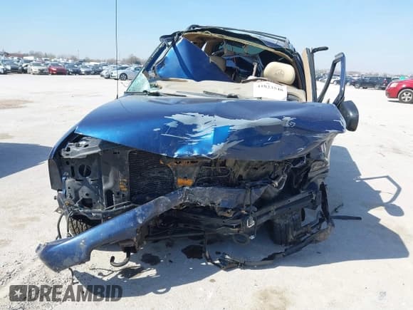 ✅ 1999 Chevrolet Blazer LT • VIN: 1GNDT13W6X2151512 • Lot: 41823548. Wystawiony na IAAI z przebiegiem Nie podano. Bezpłatny archiwum sprzedaży aukcyjnych z USA i szczegółowy raport historii pojazdu na DreamBid. Zdjęcie 6.