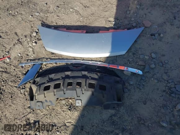 ✅ 2017 Nissan Note SV • VIN: 3N1CE2CP5HL369375 • Лот: 42764860. Опубликован ранее на IAAI с пробегом 96 568 миль. Бесплатный доступ к архиву аукционных продаж из США и подробный отчёт об истории автомобиля на DreamBid. Изображение 12.