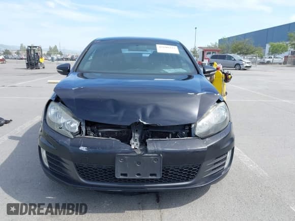✅ 2011 Volkswagen Golf GTI PZEV • VIN: WVWFD7AJ9BW088903 • Lot: 42100212. Listed on IAAI with 165,808 mi. Free auction sales archive from the USA and detailed vehicle history report at DreamBid. Image 13.