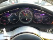 ✅ 2018 Porsche Panamera • VIN: WP0CF2A73JL195353 • Lot: 49626684. Wystawiony na Copart z przebiegiem 18 514 mil. Bezpłatny archiwum sprzedaży aukcyjnych z USA i szczegółowy raport historii pojazdu na DreamBid. Zdjęcie 9.