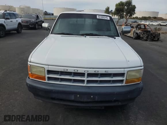 ✅ 1995 Dodge Dakota • VIN: 1B7FL26X7SW922718 • Lot: 92406245. Listed on Copart with 159,594 mi. Free auction sales archive from the USA and detailed vehicle history report at DreamBid. Image 5.