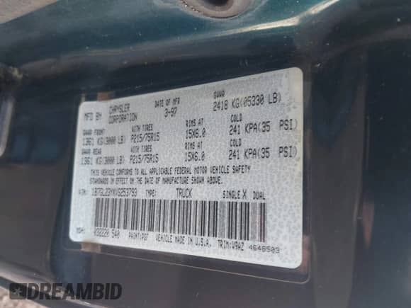 1997 Dodge Dakota z VIN 1B7GL23YXVS253793, wystawiony jako IAAI lot #43225760 z przebiegiem 351 958 mil mil oraz . Historia ofert i sprzedaży dostępna na DreamBid. Obrazek 9.