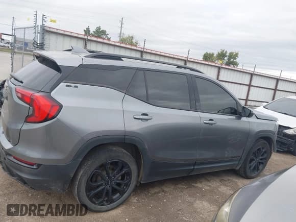 ✅ 2020 GMC Terrain SLE • VIN: 3GKALMEV2LL112124 • Лот: 43564585. Опубликован ранее на IAAI с пробегом 150 510 миль. Бесплатный доступ к архиву аукционных продаж из США и подробный отчёт об истории автомобиля на DreamBid. Изображение 13.