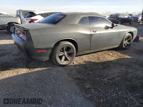 ✅ 2018 Dodge Challenger SXT Plus • VIN: 2C3CDZAG2JH236054 • Lot: 91011145. Listed on Copart with 247,912 mi. Free auction sales archive from the USA and detailed vehicle history report at DreamBid. Image 3.