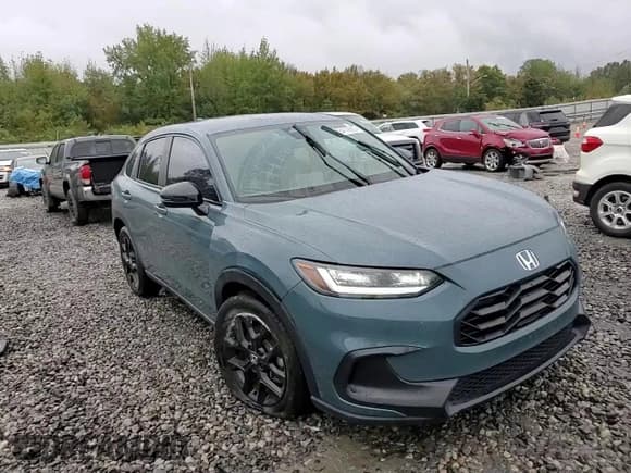 ✅ 2024 Honda HR-V Sport • VIN: 3CZRZ2H55RM756825 • Lot: 85410665. Wystawiony na Copart z przebiegiem 12 291 mil. Bezpłatny archiwum sprzedaży aukcyjnych z USA i szczegółowy raport historii pojazdu na DreamBid. Zdjęcie 14.