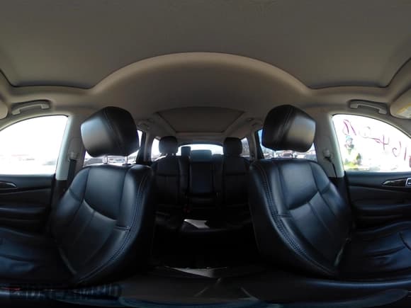 ✅ 2015 Nissan Pathfinder SV • VIN: 5N1AR2MN4FC634202 • Lot: 41642078. Listed on IAAI with 169,815 mi. Free auction sales archive from the USA and detailed vehicle history report at DreamBid. Image 18.