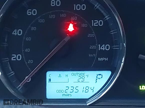 ✅ 2014 Toyota RAV4 Limited • VIN: 2T3DFREV9EW187931 • Lot: 43809707. Listed on IAAI with 235,184 mi. Free auction sales archive from the USA and detailed vehicle history report at DreamBid. Image 15.