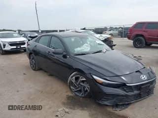 2025 Hyundai Elantra SEL Convenience z VIN KMHLS4DGXSU976218, wystawiony jako IAAI lot #43162970 z przebiegiem 13 206 mil mil oraz . Historia ofert i sprzedaży dostępna na DreamBid. Obrazek 1.