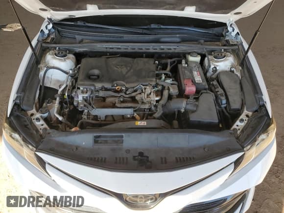 ✅ 2018 Toyota Camry LE • VIN: 4T1B11HK8JU124699 • Lot: 82579445. Wystawiony na Copart z przebiegiem 132 290 mil. Bezpłatny archiwum sprzedaży aukcyjnych z USA i szczegółowy raport historii pojazdu na DreamBid. Zdjęcie 11.