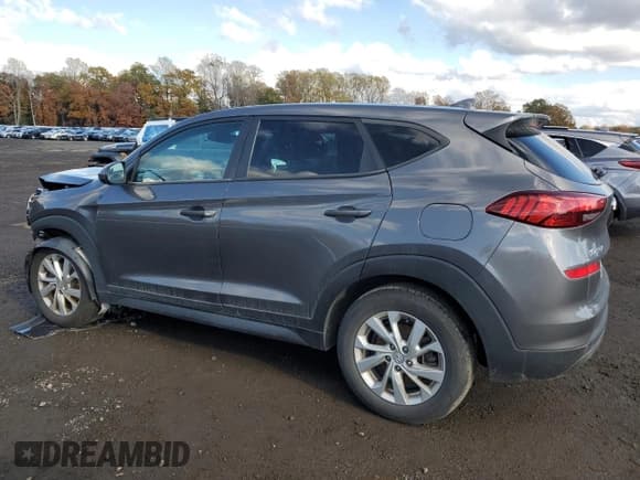 ✅ 2020 Hyundai Tucson SE • VIN: KM8J23A44LU178620 • Lot: 90941625. Listed on Copart with 120,295 mi. Free auction sales archive from the USA and detailed vehicle history report at DreamBid. Image 2.