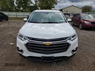 ✅ 2018 Chevrolet Traverse LT Cloth • VIN: 1GNEVGKW3JJ246321 • Lot: 74309504. Wystawiony na Copart z przebiegiem 51 970 mil. Bezpłatny archiwum sprzedaży aukcyjnych z USA i szczegółowy raport historii pojazdu na DreamBid. Zdjęcie 5.