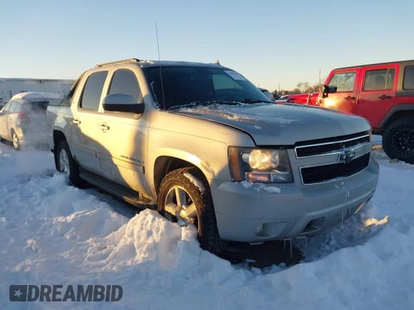 ✅ 2007 Chevrolet Avalanche LTZ • VIN: 3GNFK12307G280632 • Lot: 43825189. Listed on IAAI with 194,320 mi. Free auction sales archive from the USA and detailed vehicle history report at DreamBid. Image 1.