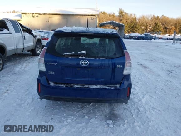 ✅ 2017 Toyota Prius Three • VIN: JTDZN3EU0HJ068102 • Lot: 43834790. Listed on IAAI with 146,469 mi. Free auction sales archive from the USA and detailed vehicle history report at DreamBid. Image 16.